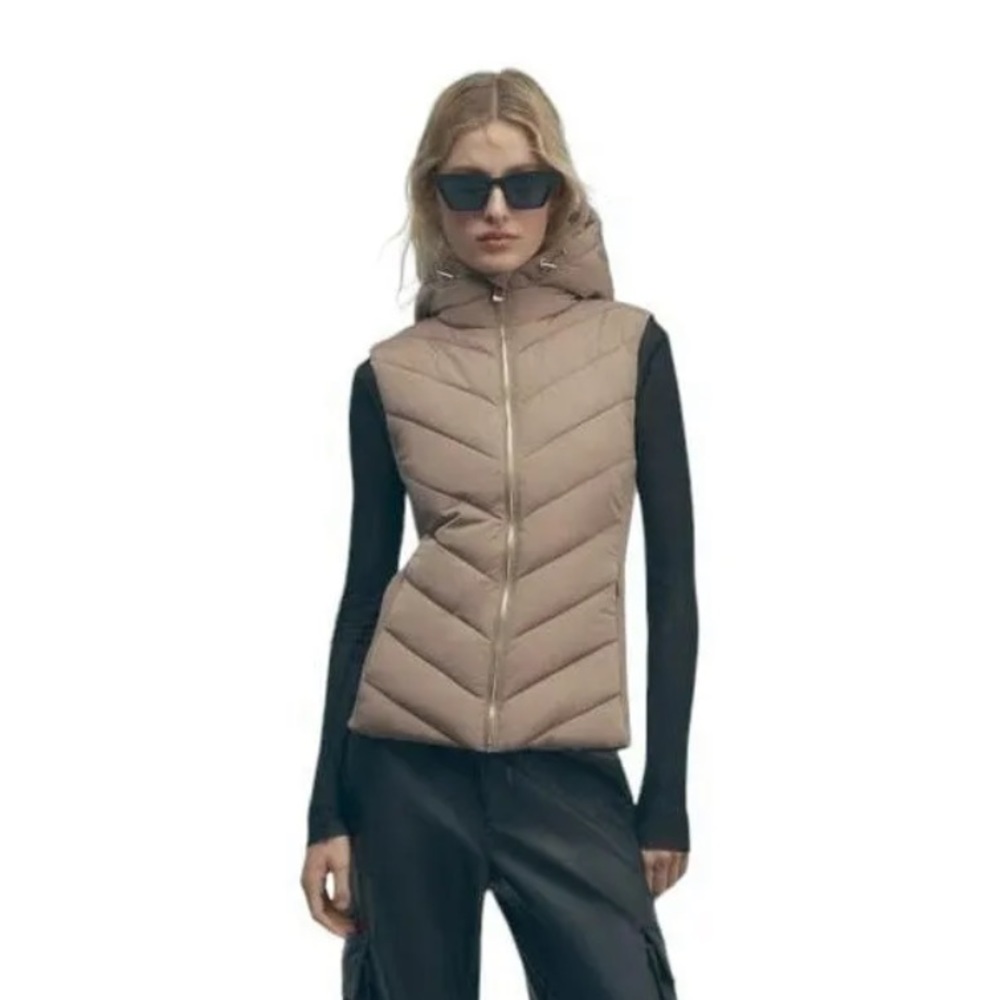 ZARA Fitted Hooded Puffer Vest Taupe Brown
